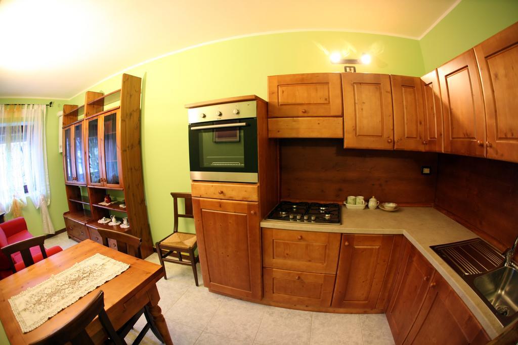 Maison Cassius Issogne ภายนอก รูปภาพ
