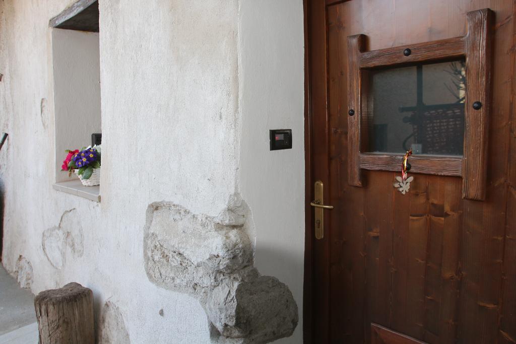 Maison Cassius Issogne ภายนอก รูปภาพ