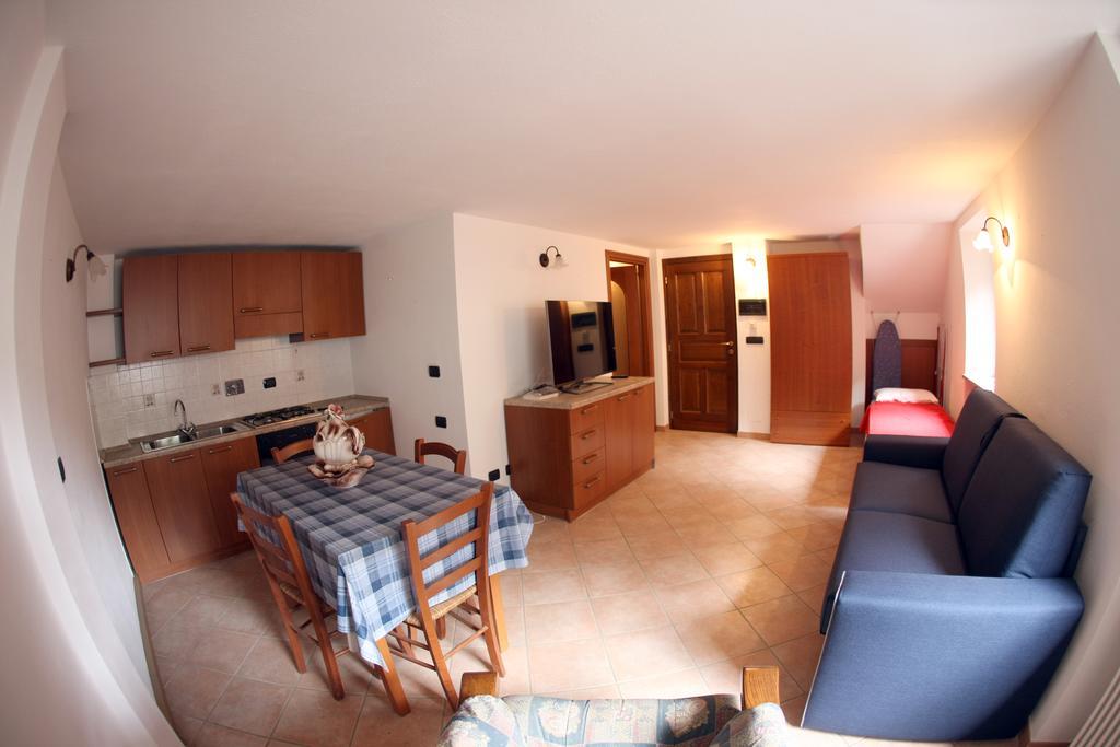 Maison Cassius Issogne ภายนอก รูปภาพ